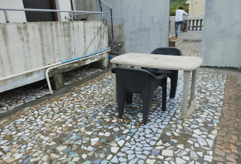 Pokój Deluxe z Balkonem, Grand Murud Janjira