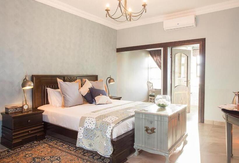 سوییت اجرایی, Elegant & Exclusive Boutique Guesthouse