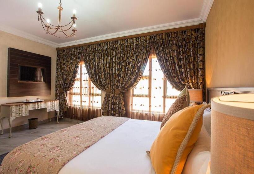 Deluxe Suite King Bed, Elegant & Exclusive Boutique Guesthouse