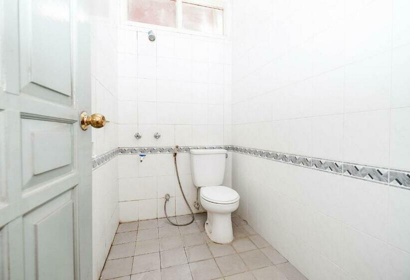 스탠다드 룸, Oyo 2495 Wijaya