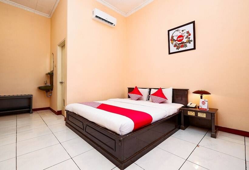 디럭스 스위트, Oyo 2495 Wijaya