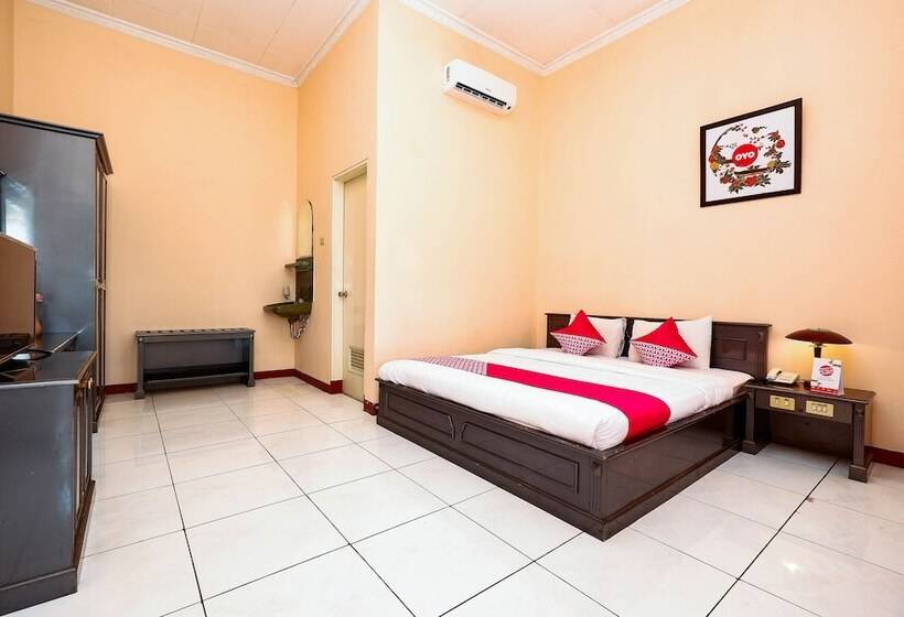 디럭스 스위트, Oyo 2495 Wijaya
