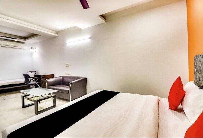 Номер Deluxe, Jasola 82 Inn