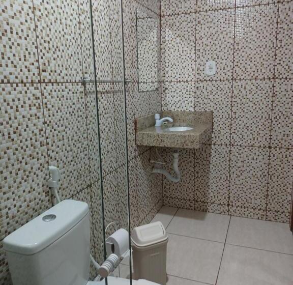 套房带泳池景, Pousada X