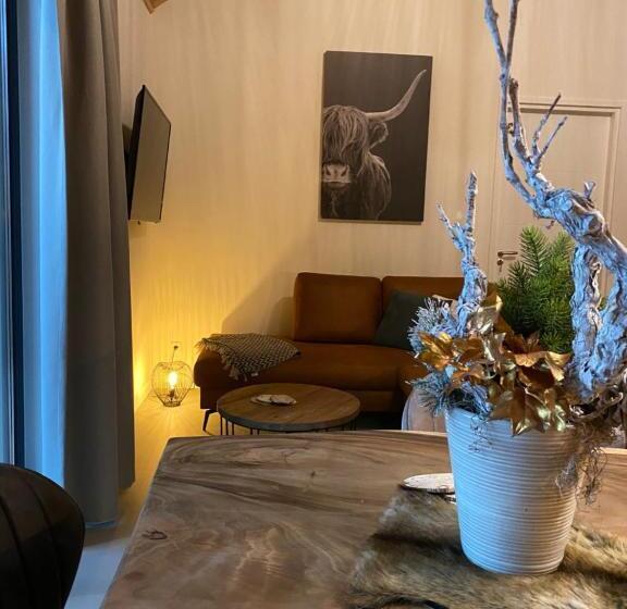 Апартаменты 2 Спальни, Apartmentshaus Dual   2