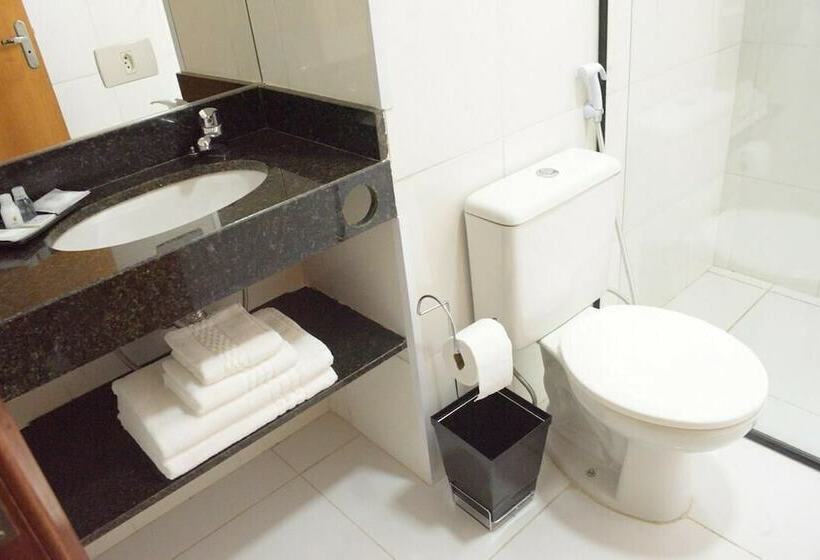 חדר סטנדרט יחיד, Asa