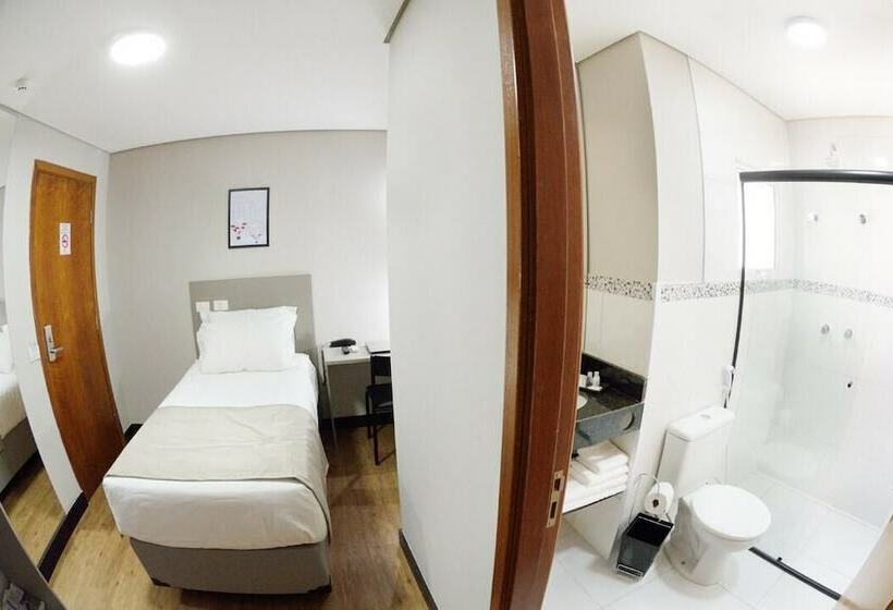 חדר סטנדרט יחיד, Asa