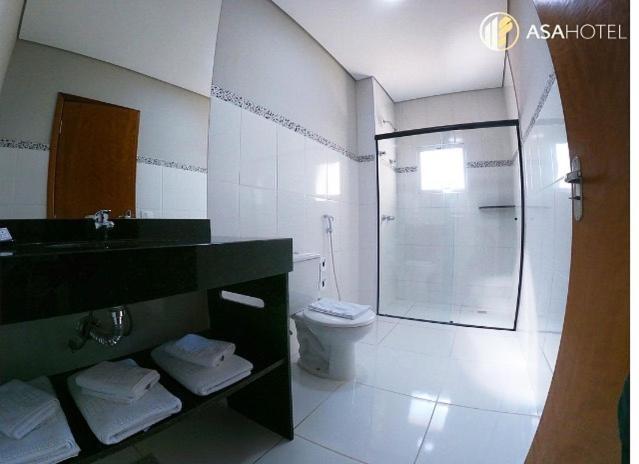 חדר סטנדרט יחיד, Asa