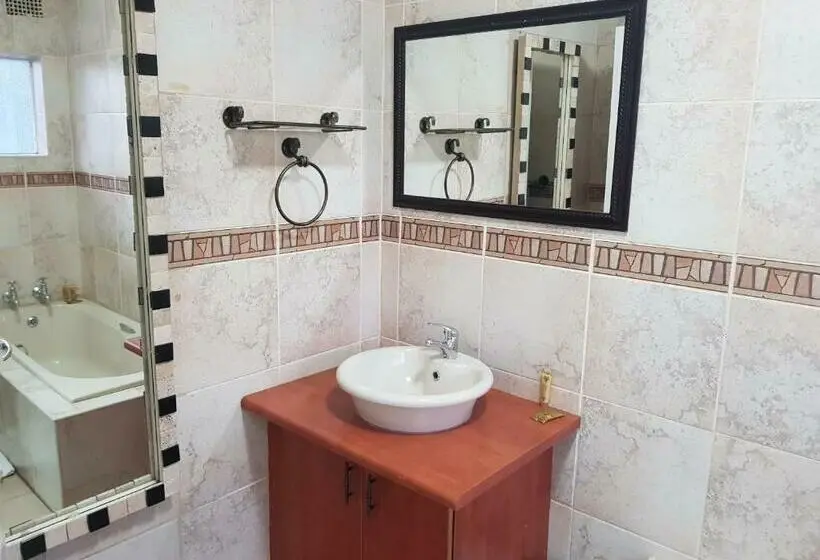 اتاق استاندارد, Good 2 Go Guest House