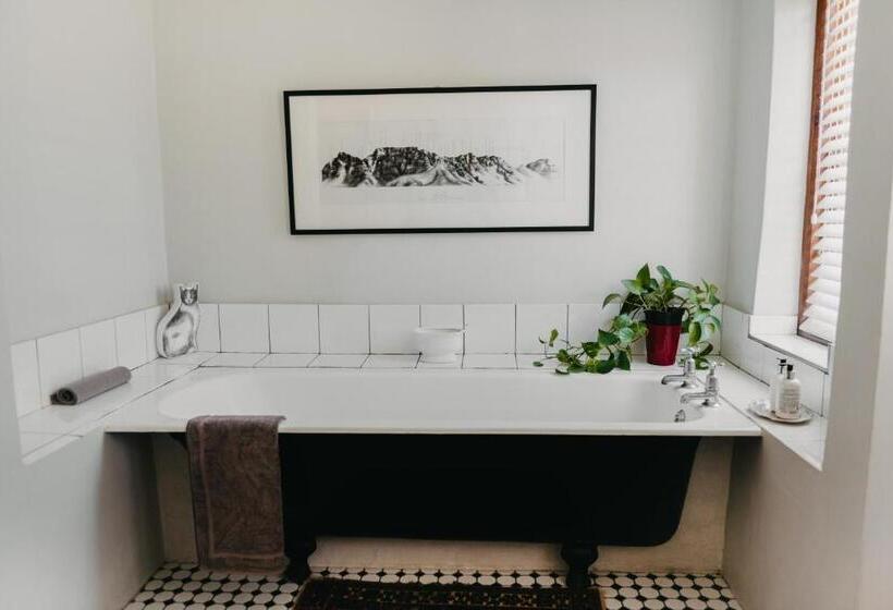 غرفة قياسية, The Bethesda