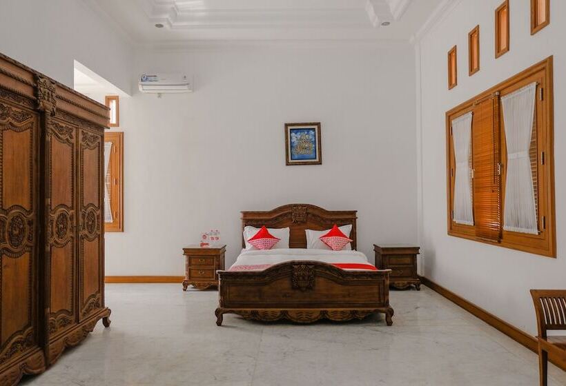 سوییت لوکس, Oyo 2295 Daffi Family Residence