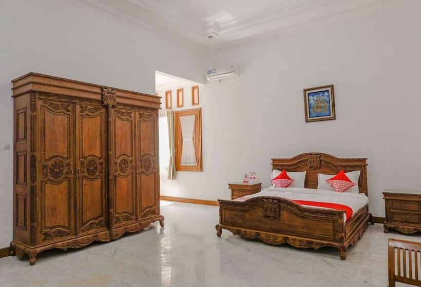 豪华套房, Oyo 2295 Daffi Family Residence