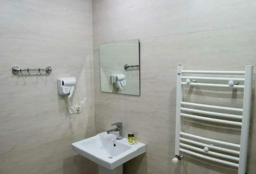 اتاق استاندارد با بالکن, Taba Hall Boutique