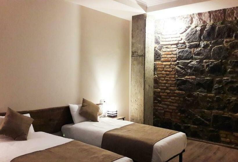 اتاق لوکس, Taba Hall Boutique