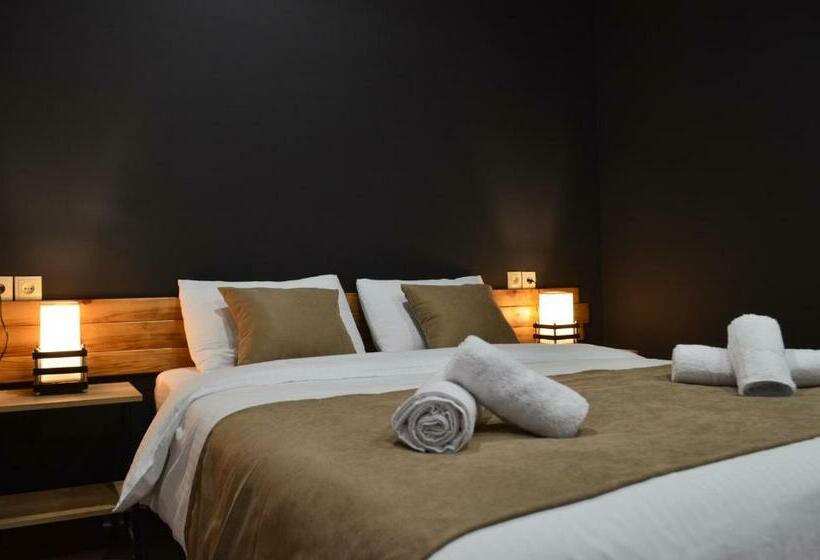 اتاق استاندارد با بالکن, Taba Hall Boutique