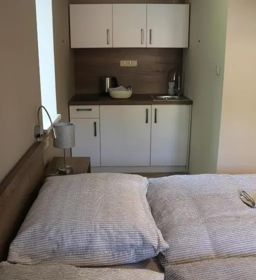 キングサイズベッドのスタンダードルーム, Apartmány Lama