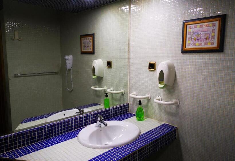 Номер Стандарт Совместная Ванная, Hostal Quinta Santillan