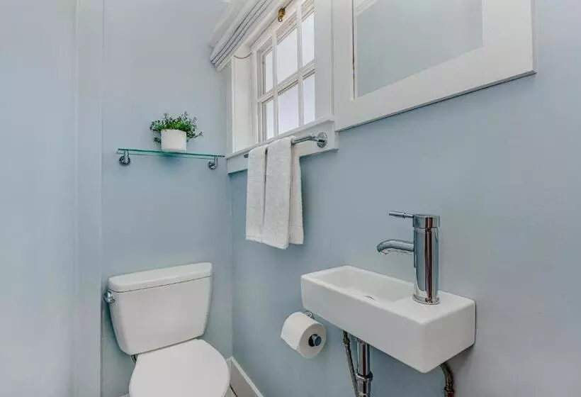 اتاق استاندارد با سرویس بهداشتی مشترک, Nantucket Periwinkle
