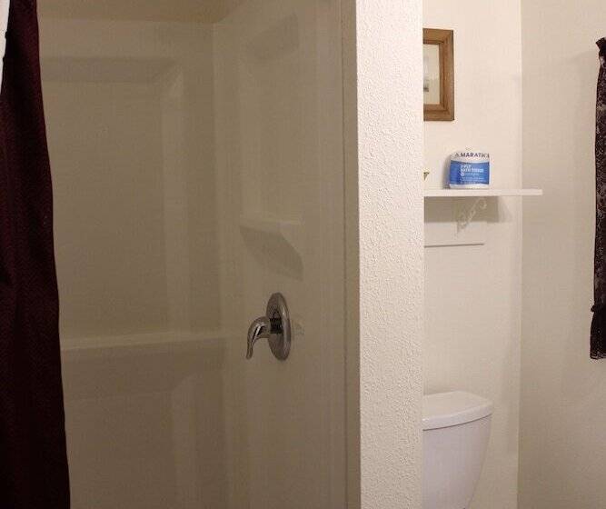 غرفة قياسية سرير كينج, Port Townsend Inn