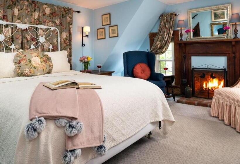 Suite Pool View, Prospect Hill Inn & Restaurant