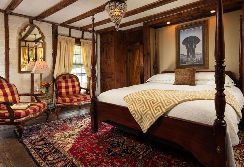 Junior Suite Pool View, Prospect Hill Inn & Restaurant