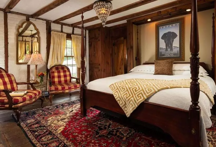 Junior Suite Pool View, Prospect Hill Inn & Restaurant