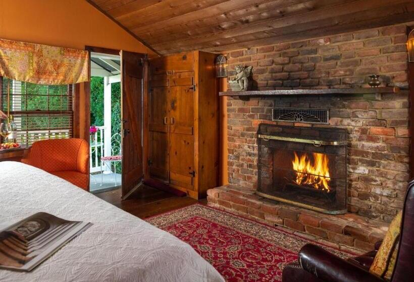 Superior Suite, Prospect Hill Inn & Restaurant