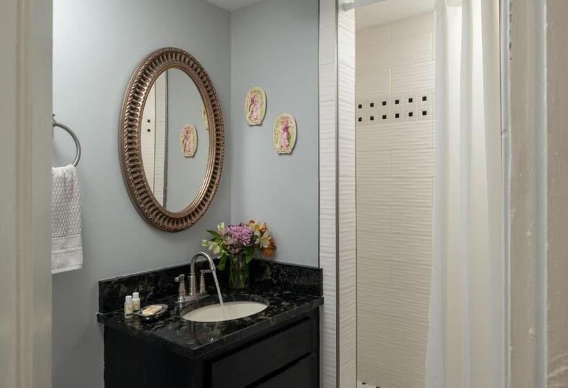 Deluxe Suite, Prospect Hill Inn & Restaurant