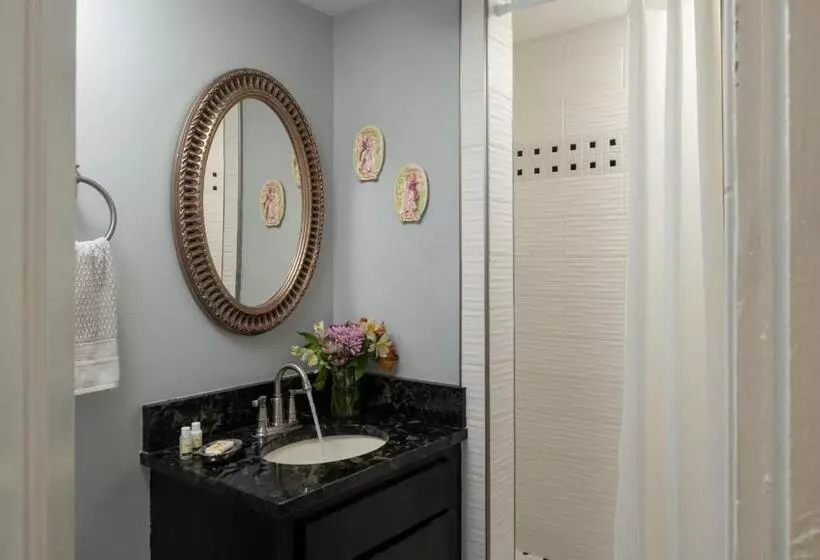 Deluxe Suite, Prospect Hill Inn & Restaurant
