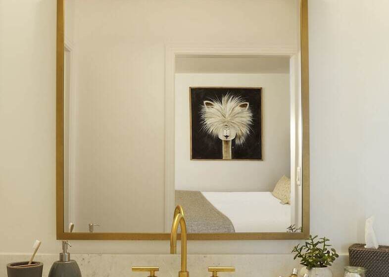 غرفة ديلوكس سرير كينج, The Landsby