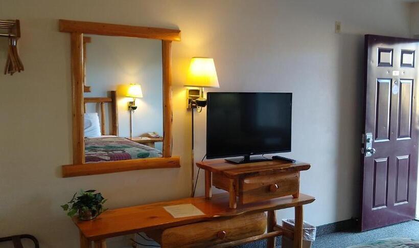 Номер Deluxe, Ponderosa Motel