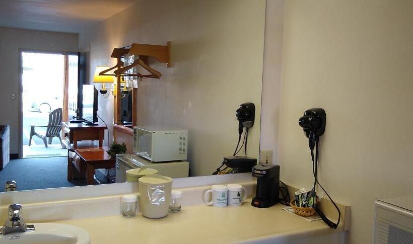 غرفة ديلوكس, Ponderosa Motel