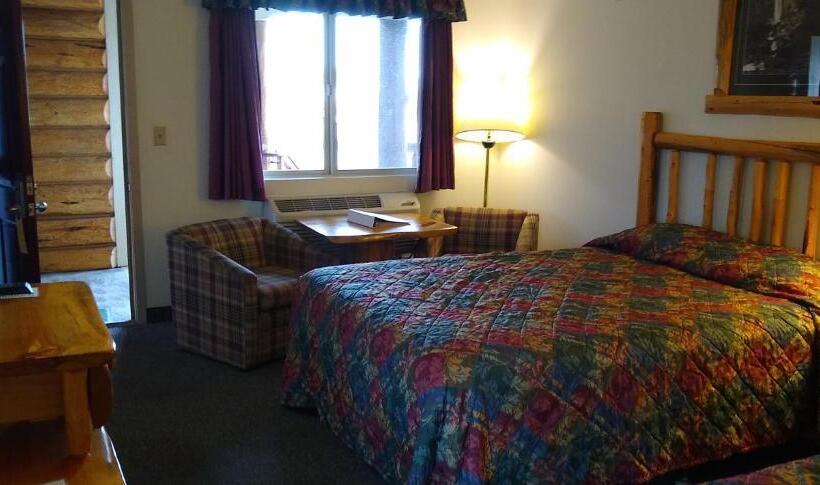 جناح عائلي, Ponderosa Motel