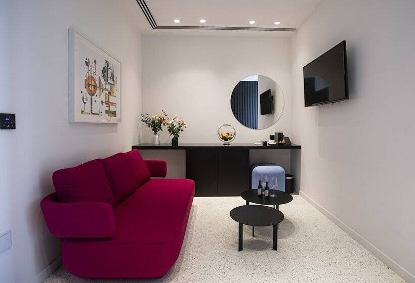 سوییت, Map Boutique