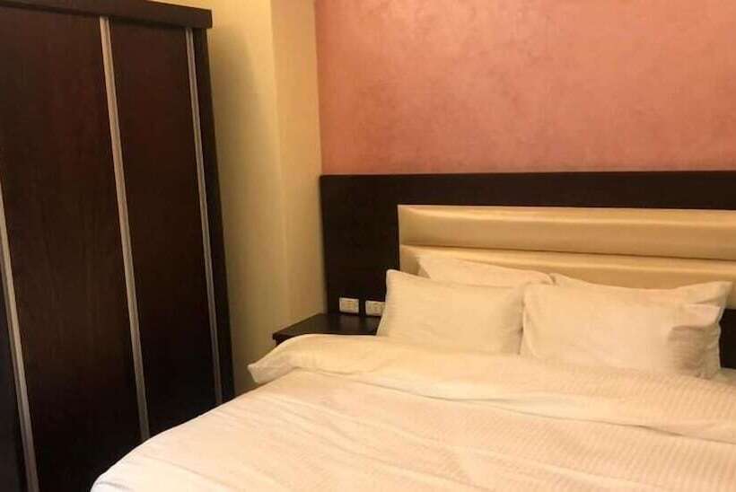 اتاق استاندارد, Petra Sofsaf