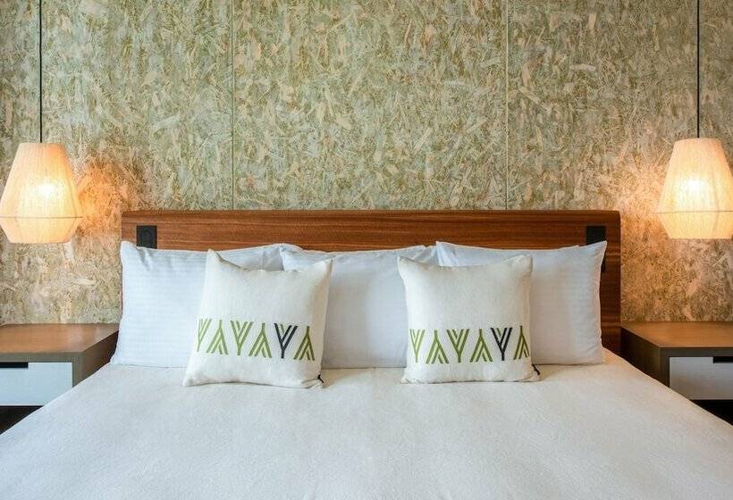 سوییت جونیور, Wayam Mundo Imperial