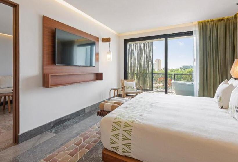 سوئیت مستر, Wayam Mundo Imperial