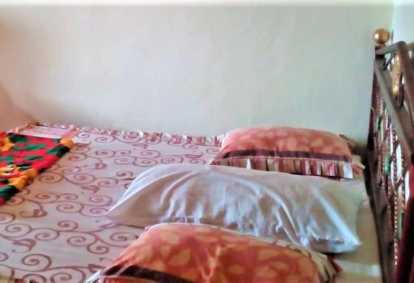 Standard Enkelrum, Wisma & Kantin Amanda