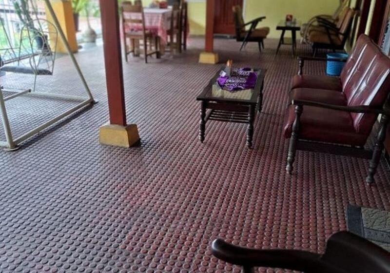 Standard Enkelrum, Wisma & Kantin Amanda