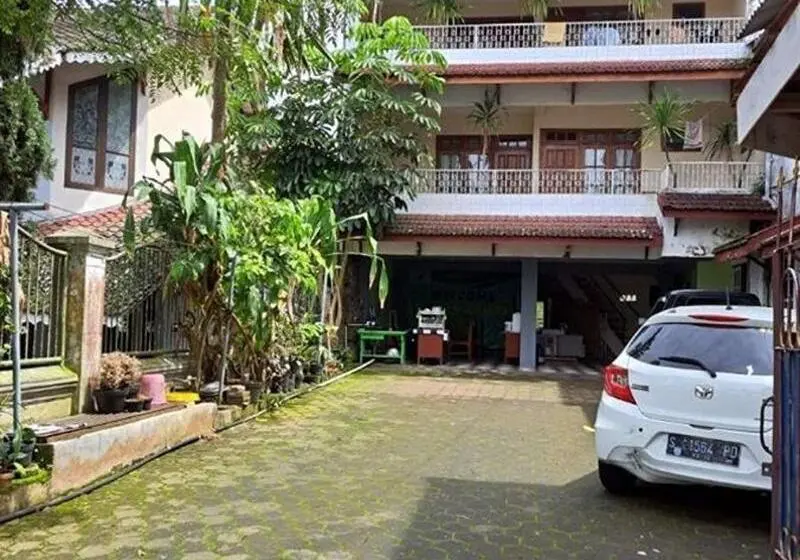 Delüks Oda, Wisma & Kantin Amanda