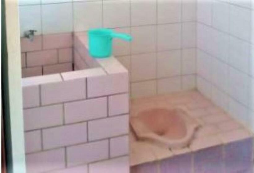 Standard Enkelrum, Wisma & Kantin Amanda