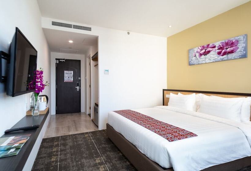 Quarto superior, 7 Suria