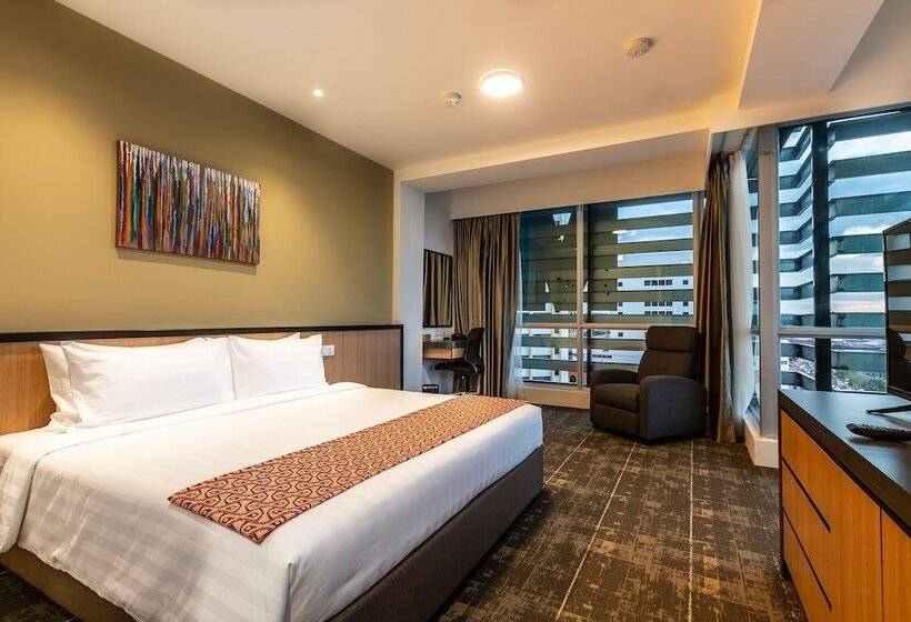 Quarto Executivo Cama King, 7 Suria