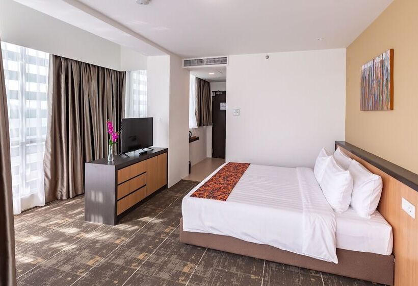 Quarto Executivo Cama King, 7 Suria