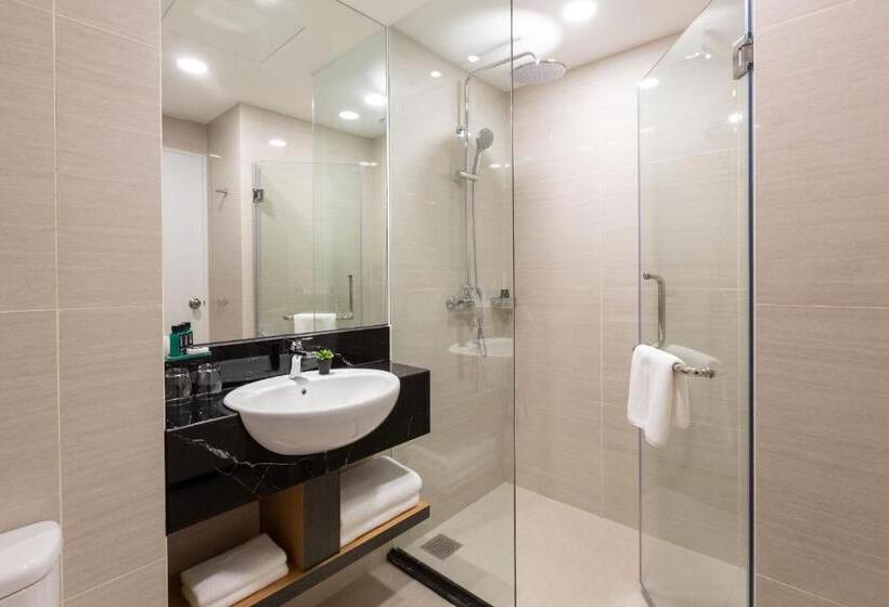 Quarto superior, 7 Suria