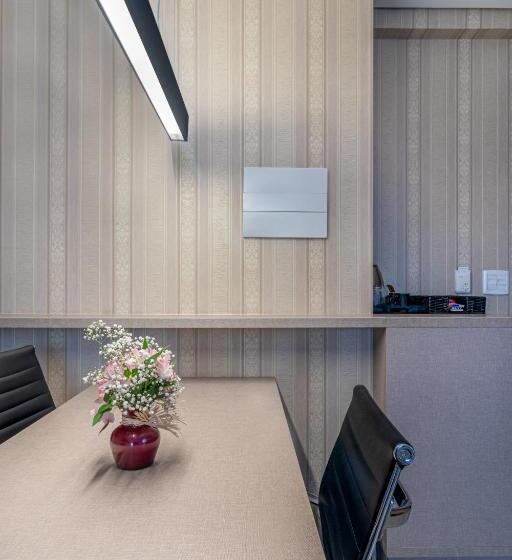 Номер Стандарт, Hplus Premium Palmas