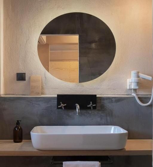 סוויטה משפחתית, Ecosuites