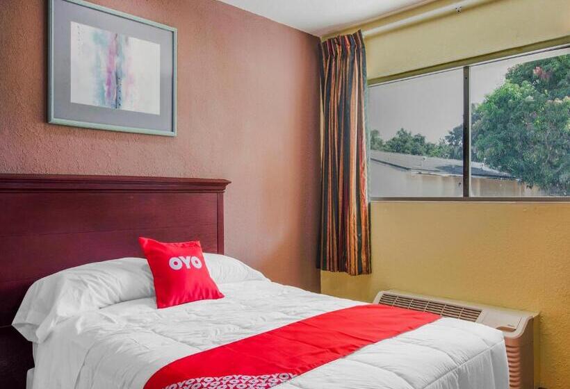 غرفه قياسيه سريرين مزدوجين, Oyo Superior Budget Inn Bartow