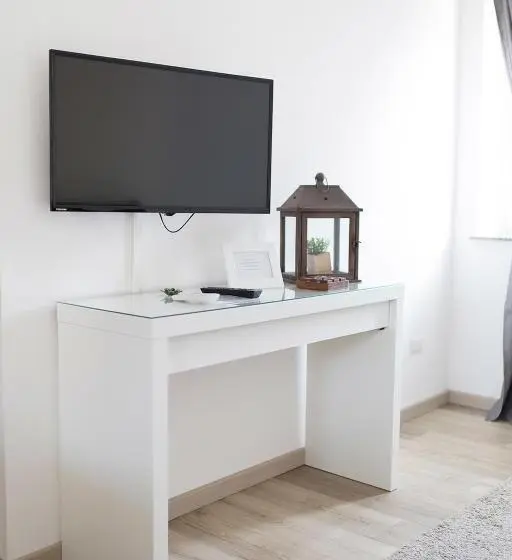 اتاق لوکس, Il Giuelìn Malpensa B&b