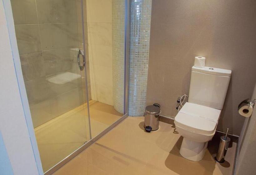 اتاق استاندارد یک نفره, Atlas